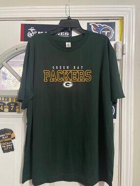 NFL Green Bay Packers Black Tee with Yellow and White Logo